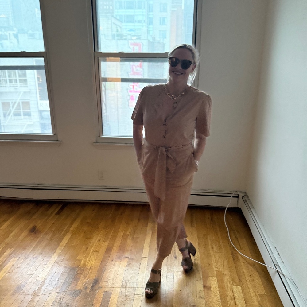 Chic Jumpsuit- Perfect for summer and fall!